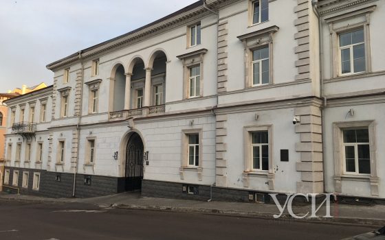 Памятник архитектуры на Ланжероновской “ушел” жене депутата Баранского (фото) «фото»