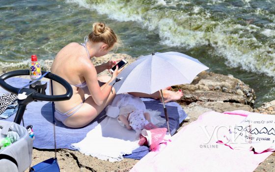 Настоящее лето: одесситы массово выбрались на пляжи (фоторепортаж) «фото»