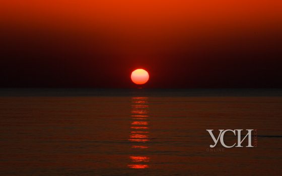 В субботу в Одессе обещают грозу «фото»