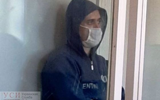 Болградского “мясника”, который зарезал супругов и пытался убить детей, приговорили к пожизненному «фото»