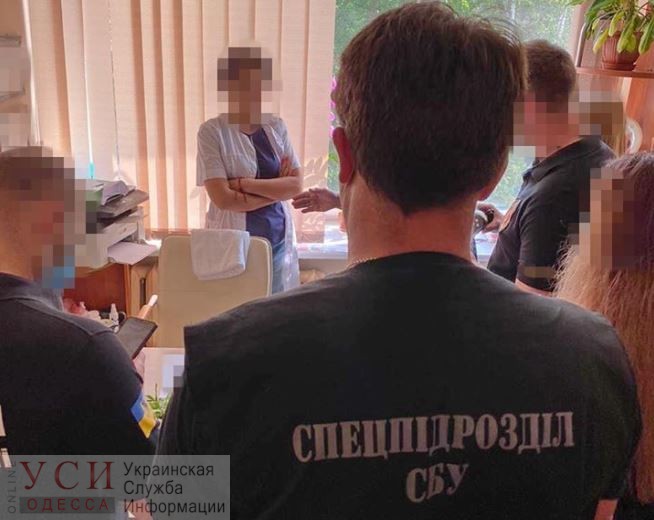 “Дань” за медпомощь: завотделением городской больницы Одессы задержали на взятке (фото) «фото»