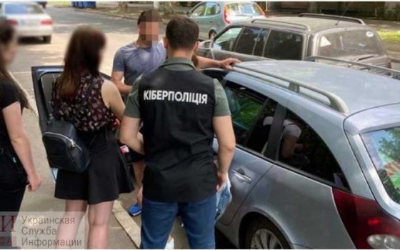 Продавал данные банков и базы водительских прав: в Одессе разоблачили хакера «фото»