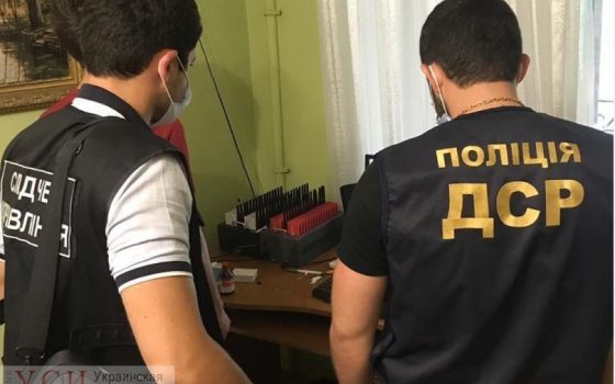 В Одессе задержали мошенников, разводивших по схеме “ваш родственник в полиции” (фото, видео) «фото»