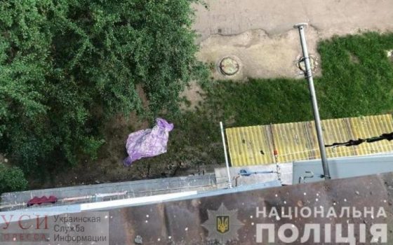 Пожилой мужчина выпрыгнул с балкона дома на Заболотного (фото) «фото»