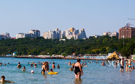 На пляжах Одессы морская вода не соответствует санитарным нормам «фото»