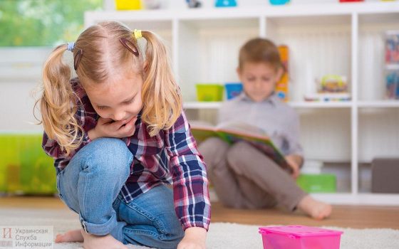 В Одессе открыли только по несколько групп в садах, а учится только десятая честь детей «фото»