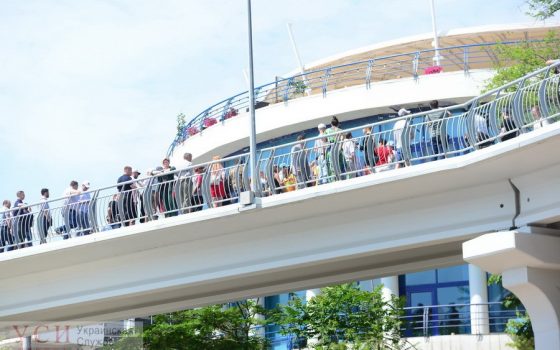 “Закрытое” открытие: мэр и чиновники Одессы презентовали “золотую” велоэстакаду на 10-й Фонтана (фото) «фото»