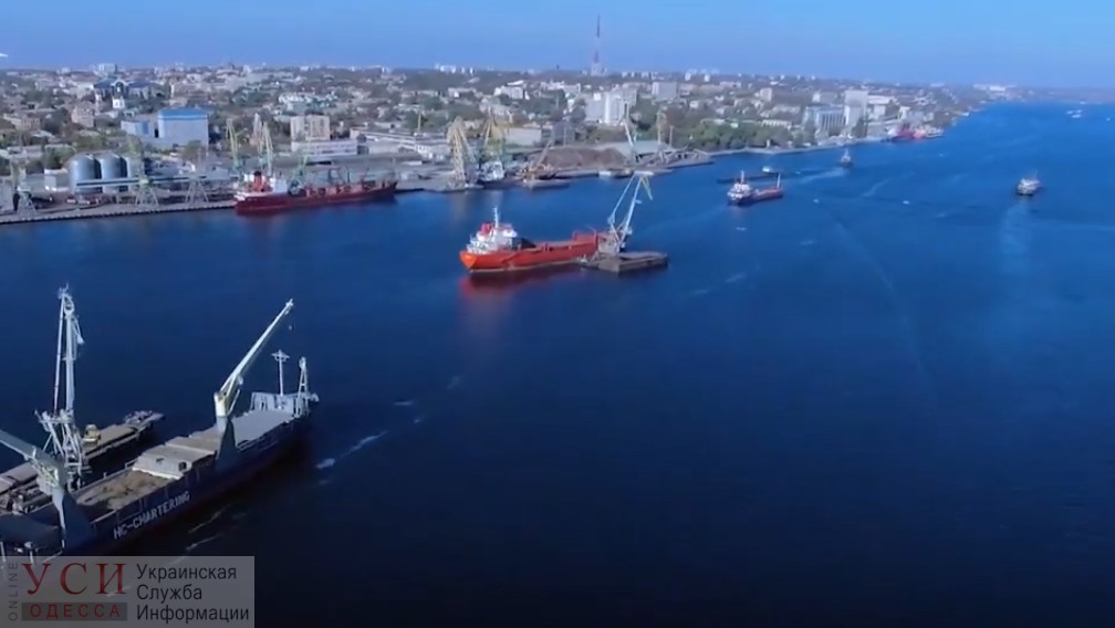Впервые в стране: Херсонский порт передали в концессию, на очереди — Черноморск «фото»
