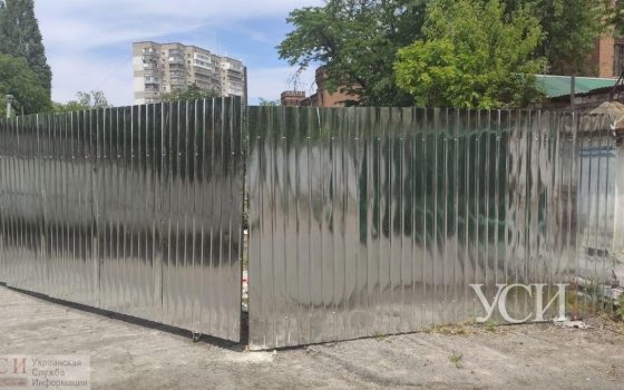 Одесситы возмущены строительством на Артиллерийской перед комплексом памятников и боятся обрушений (фото) «фото»