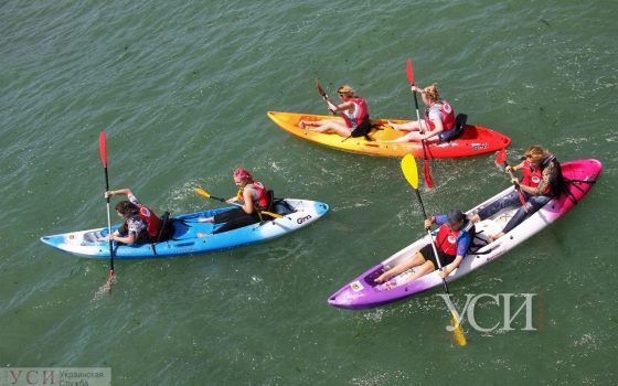 В дружбе со стихией: одесские спортсмены открыли сезон каякинга (фоторепортаж, видео) «фото»