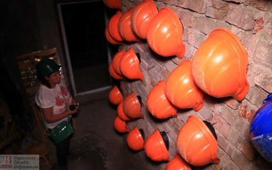 Бункер, подземные озера и карстовые пещеры: экскурсия в катакомбы на Молдаванке (фото, видео) «фото»