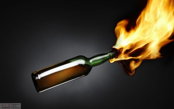 Суровые сельские разборки: мужчина поджег машину родственника соседа из-за овец «фото»