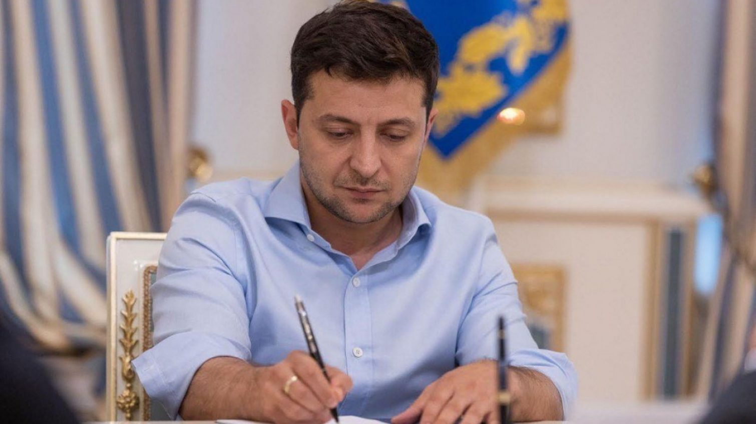 Зеленский подписал закон об отмене школьных экзаменов и добровольном ВНО «фото»