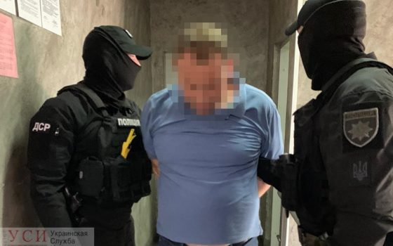 “Работали” с контейнерами: ГБР задержало 4 чиновников Одесской таможни и провело 15 обысков (фото) «фото»