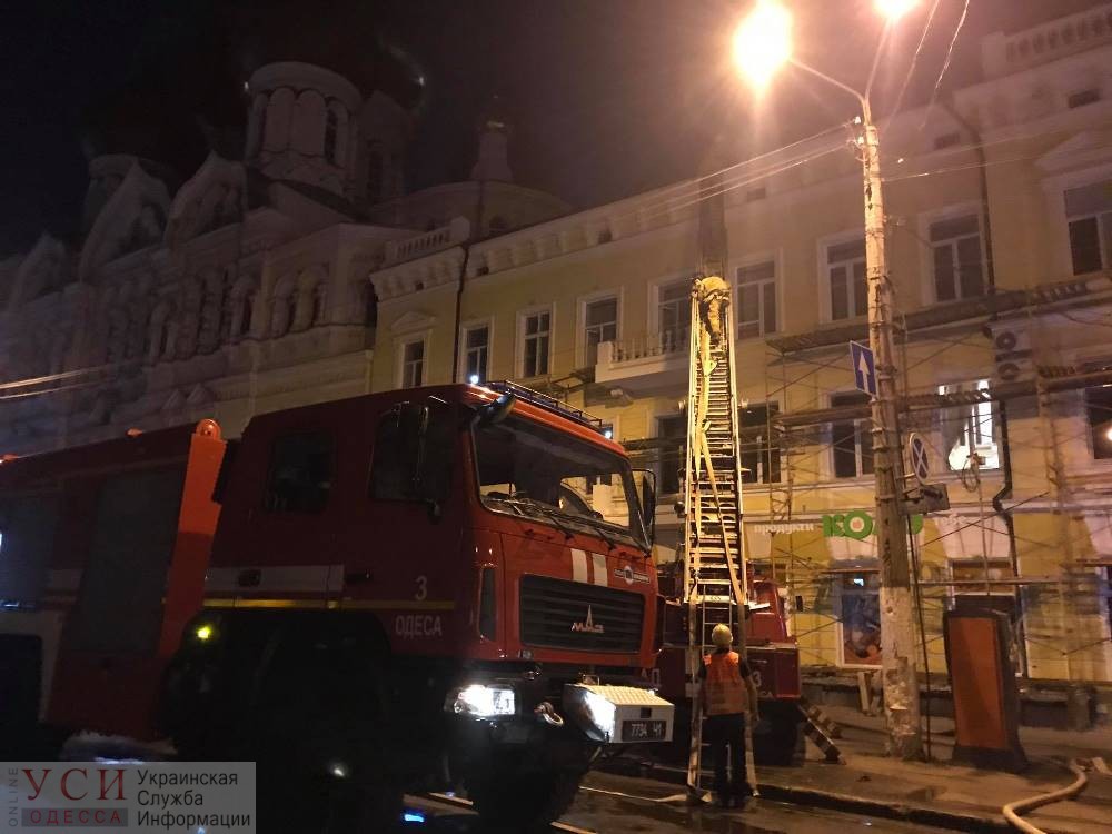 Ночью горел памятник архитектуры на Пантелеймоновской (фото) «фото»