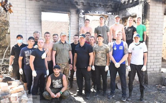 Одесские курсанты участвуют в ликвидации последствий пожаров в Луганской области (фото) «фото»