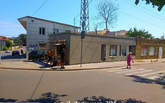 “Подросшие” МАФы, нахалстрои и стрип-клуб: за неделю в Одессе зафиксировали 14 незаконных строек (фото) «фото»