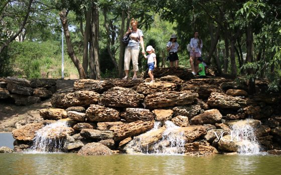 В парке Победы появился водяной грот (фоторепортаж) «фото»