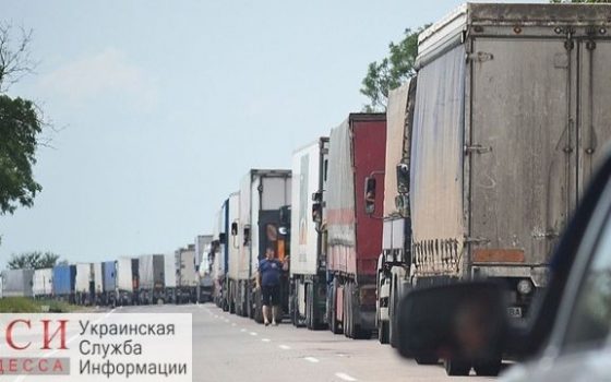 Частнику – платную, портовикам – только бесплатную: в мэрии вновь заговорили об альтернативном проезде в порт «фото»