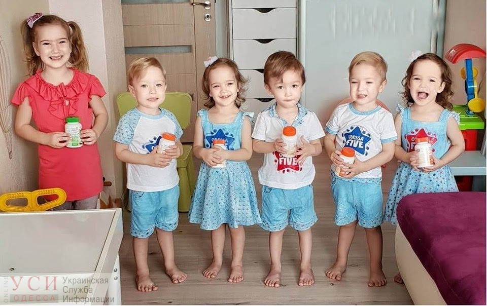 Мать одесских пятерняшек получит еще 100 тысяч от мэрии «фото»