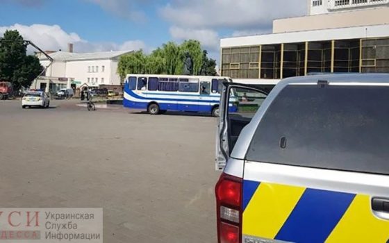 В центре Луцка террорист выпустил первых пассажиров (фото) ОБНОВЛЯЕТСЯ «фото»