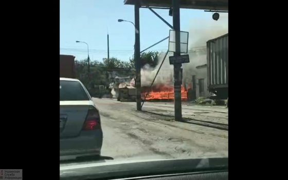 В районе Двух столбов горит шашлычная (видео, фото) ОБНОВЛЕНО «фото»