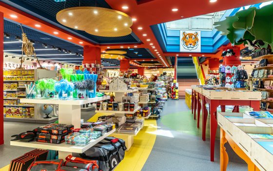 Скоро в школу: в крупнейшем детском пространстве Amador открылась школьная ярмарка (фото) «фото»