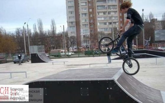 Бывший скейт-парк на Таирова передадут стадиону “Спартак”: там обещают кинотеатр и скалодром «фото»