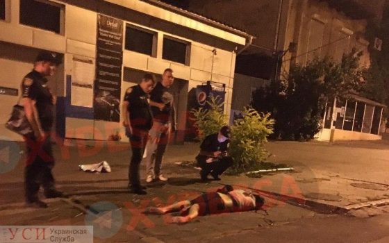 С Тещиного моста спрыгнул парень ОБНОВЛЕНО «фото»