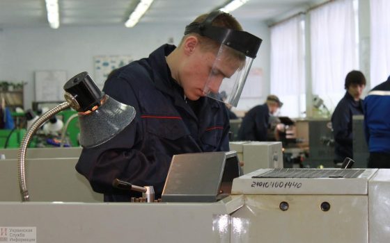 ПТУ Одессы: мэрия будет платить за учеников только с городской пропиской «фото»