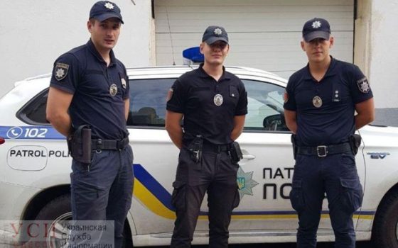 Патрульные помогли добраться до больницы женщине с эпилептическим припадком «фото»