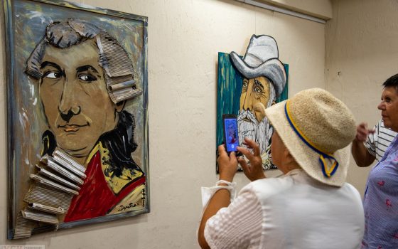 Песни с одесским колоритом: необычная выставка в клубе одесситов (фото) «фото»