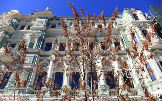 106 миллионов на ремонт: дом Руссова через год после реставрации проверят, а на фасаде уже немало трещин (фото) «фото»