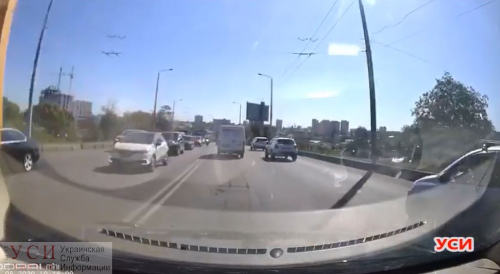 Движение в сторону Объездной парализовали дорожные работы (видео) «фото»