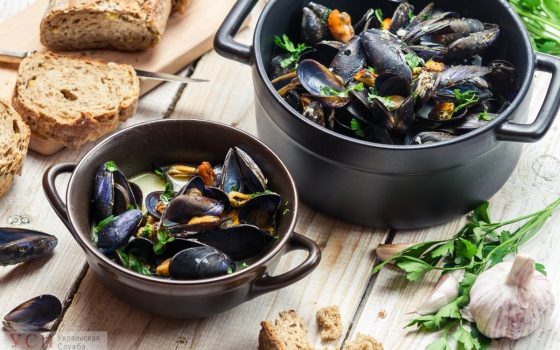 В Одессе посетители ресторана отравились мидиями и креветками (фото) ОБНОВЛЕНО «фото»