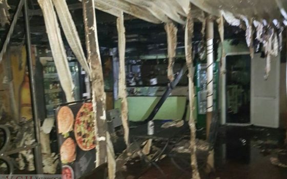 Большой пожар на рынке в Одесской области: выгорело два магазина и кафе (фото) «фото»