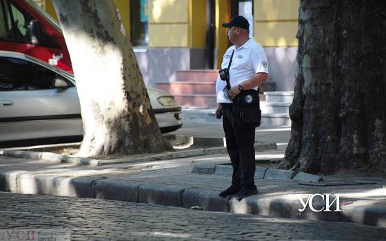 “А можно абонемент?”: в Одессе выписывают штрафы за парковку на Пушкинской, и хотят сделать то же на Ришельевской «фото»