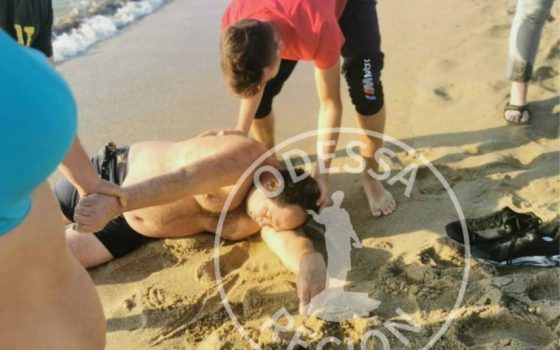 Героический поступок: 15-летний парень спас взрослого мужчину, которого настиг инсульт (фото) «фото»