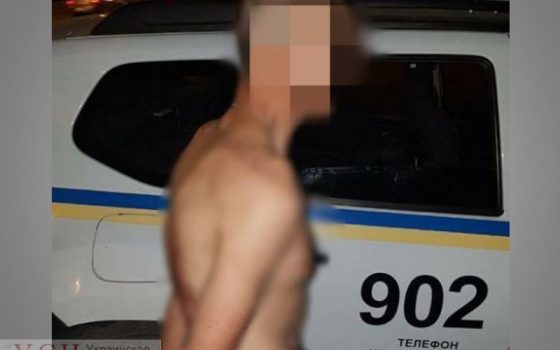 В одесском хостеле двое туристов подрались из-за женщины: один – в реанимации, другой – задержан «фото»