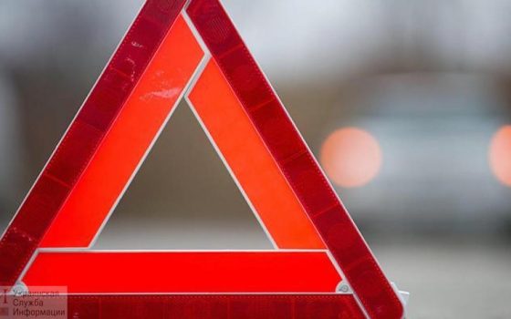 Водитель легковушки врезался в трамвай: пострадал ребенок «фото»