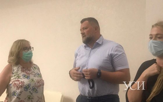 Посредник бросил одесских моряков в Турции: они заплатили 2 тысячи долларов за “рейс” (фото) «фото»