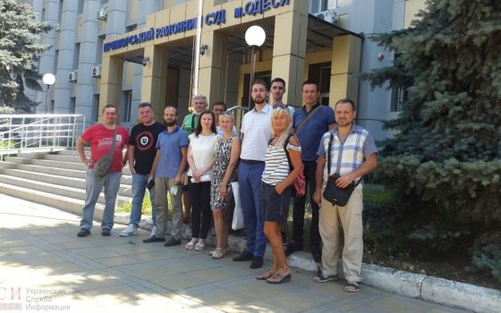 Год спустя: вещи одесской активистки Светланы Подпалой отправят на экспертизу, – ее облили нечистотами в Летнем театре (фото) «фото»