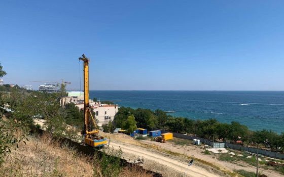 Одесситы вышли на акцию протеста против застройки побережья (трансляция) ОБНОВЛЕНО «фото»