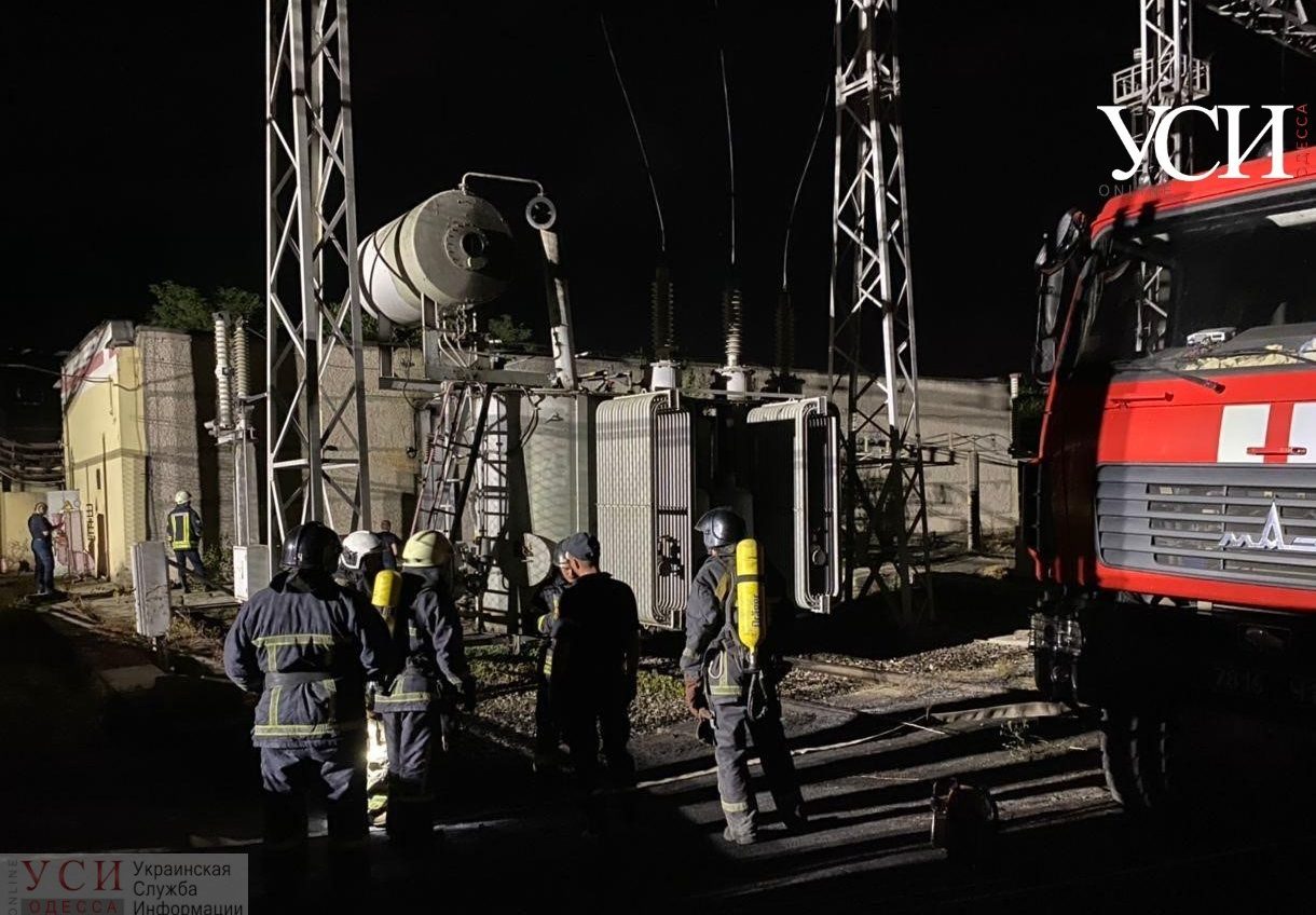 В районе Нефтеперерабатывающего завода взорвался трансформатор: соседние районы остались без света (видео) «фото»