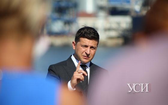 Президент раскритиковал местную власть Одессы, которая пиариалась на подъеме Delfi «фото»