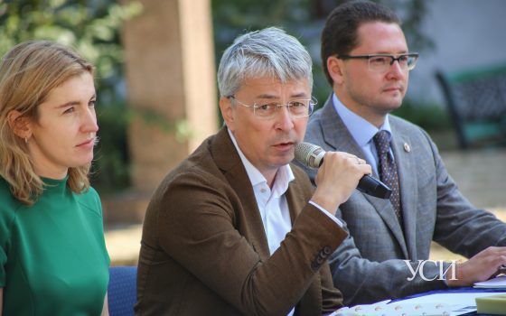 Круглогодичный туризм внутри Украины и больше полномочий местным властям – министр культуры Ткаченко в Одессе о новом законе (фото) «фото»