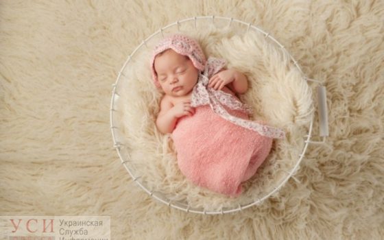 В Одессе в День города первой родилась девочка Эмилия «фото»