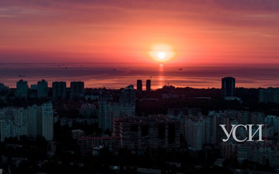 Доброе утро, Одесса: фантастический рассвет с высоты птичьего полета (аэросъемка) «фото»