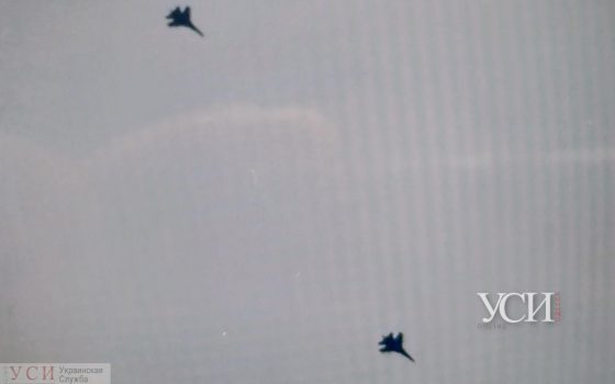 Над Аркадией заметили 2 истребителя: военные проводят ротацию (фото) ОБНОВЛЕНО «фото»