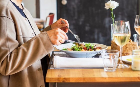 Киевский райсуд оштрафовал работников кафе и шаурмичной из-за отсутствия у них масок «фото»